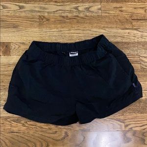 Patagonia women’s barely baggies shorts